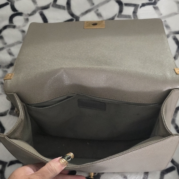 Chanel Metallic Gray Quilted Shoulder Bag - Picture 9 of 9